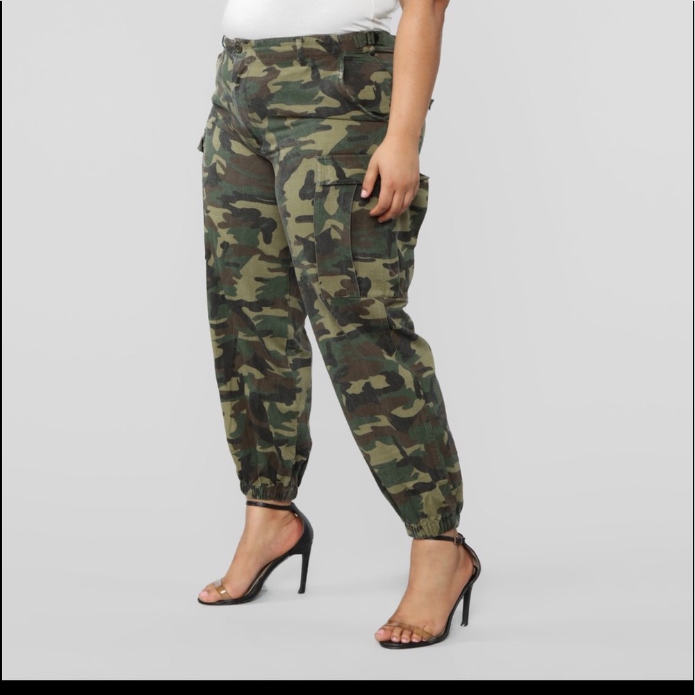 Fashion Nova Joggers